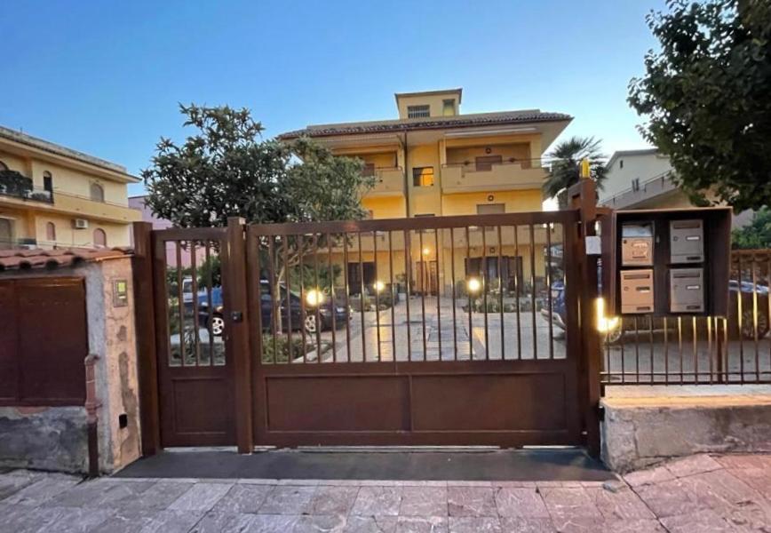 Casa Naxos Lägenhet Giardini Naxos Exteriör bild